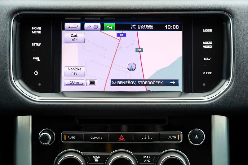 Land Rover Range Rover 3.0 SDV6 Vogue/4x4/260 PS/ČR - fotka 40 z 48