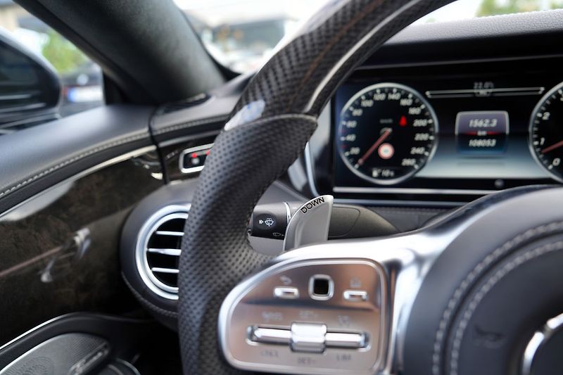 Mercedes-Benz Třídy S S 500 4Matic Coupe AMG - fotka 47 z 48