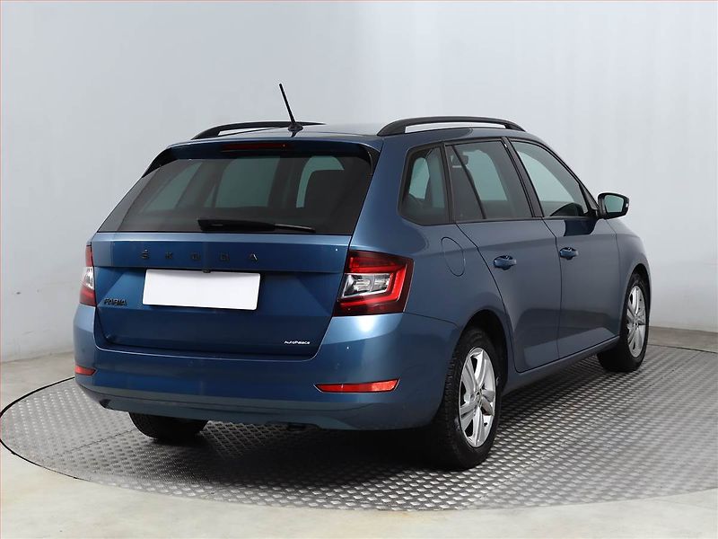 Škoda Fabia (2021) Style Plus 1.0 TSI, Automat - fotka 5 z 19