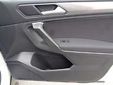 Volkswagen Tiguan 2.0 TDI DSG Life 7 míst 110kW - náhled 30