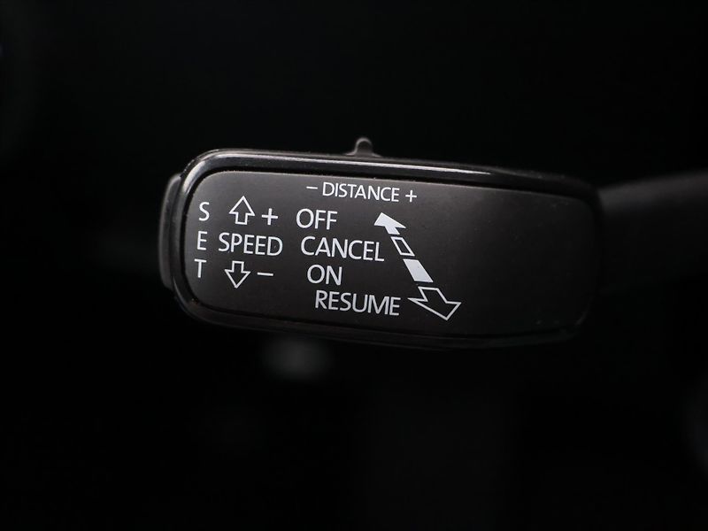 Škoda Superb 2,0 TSI 140kW Style DSG CZ DPH - fotka 16 z 28