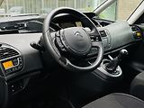 Citroën C4 Picasso 1.6i 88KW MANUÁL LED SENZORY - náhled 24
