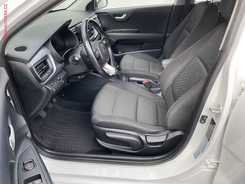 Kia Rio (2021) 1.2 i, ČR, AC - fotka 9 z 16