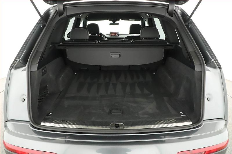 Audi Q7 (2017) S-Line 3.0 TDI - fotka 19 z 20