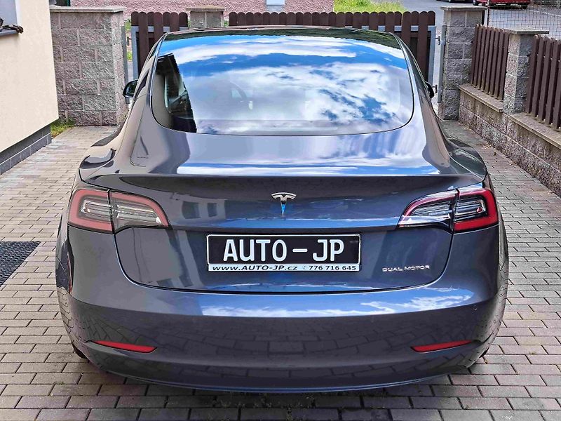 Tesla Model 3 AWD Long Range LED ACC 18ALU - fotka 4 z 10