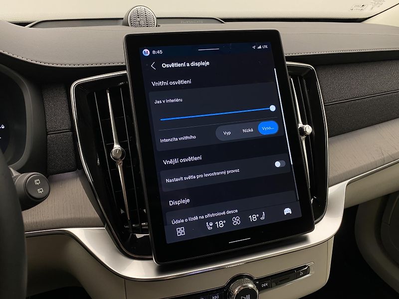 Volvo XC90 T8 AWD RECHARGE BRIGHT PLUS 7m - fotka 57 z 68