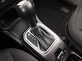 Jeep Renegade (2019) Limited 1.3 T-GDI, Automat - náhled 23