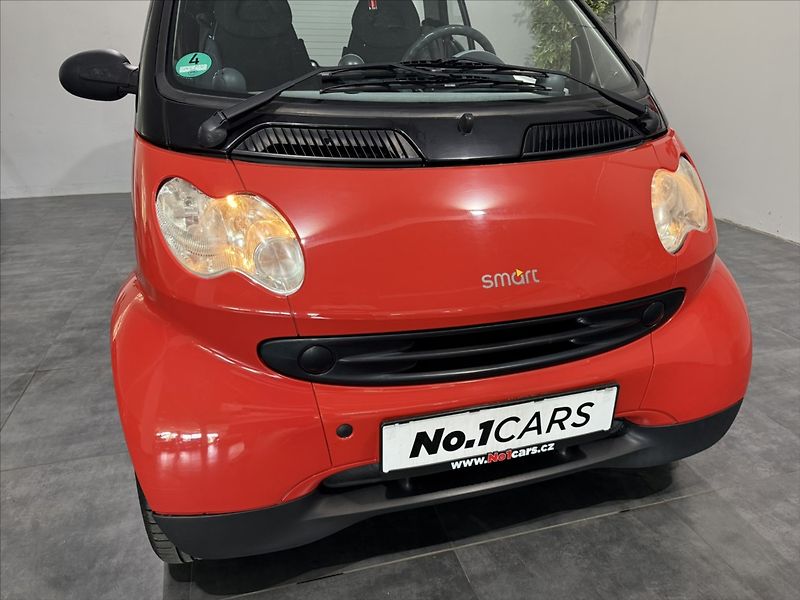 Smart Fortwo 0,6   i PURE ALU TOP STAV - fotka 27 z 29