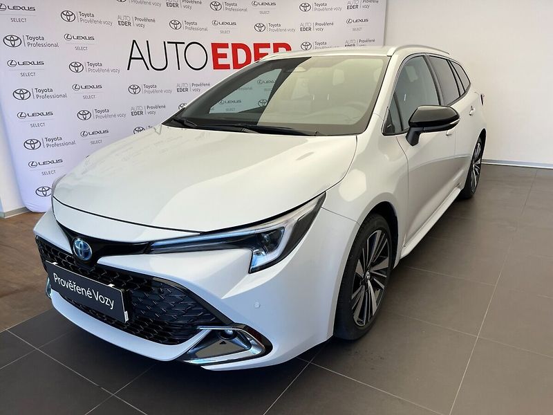 Toyota Corolla TS 1.8L Hybrid CVT Style - fotka 1 z 24
