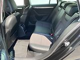 Škoda Octavia (2014) 2.0 TDi, Elegance, DSG - náhled 10