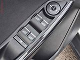 Ford Focus (2017) 1.5.EB, 1.maj,ČR, Titanium - náhled 11