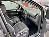 Volkswagen Touran 1,6 TDi / KLIMA / 7MÍST / DSG - náhled 23