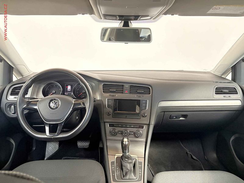 Volkswagen Golf (2013) 1.2 TSi, 2.maj, DSG, autoAC - fotka 8 z 15
