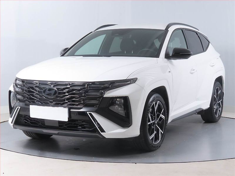 Hyundai Tucson (2025) 1.6 T-GDI, N- Line, Navigace - fotka 2 z 16