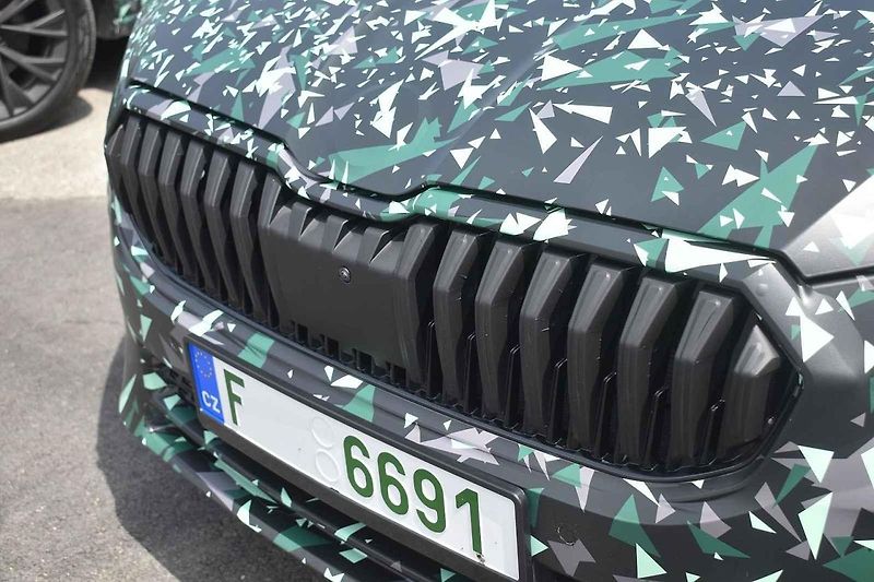 Nová Škoda Superb bude mít jen málo přímých konkurentů