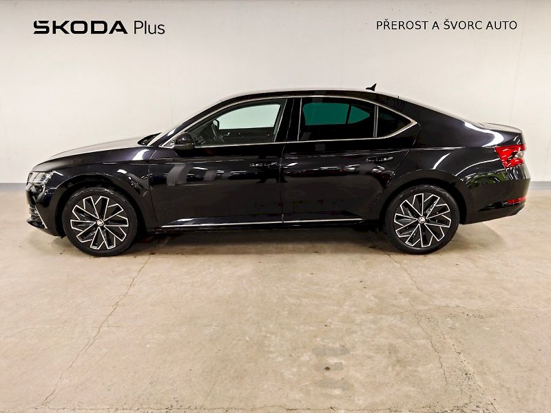 Škoda Superb (2023) iV 1.4 TSI 160 kW DSG L&K - fotka 3 z 31