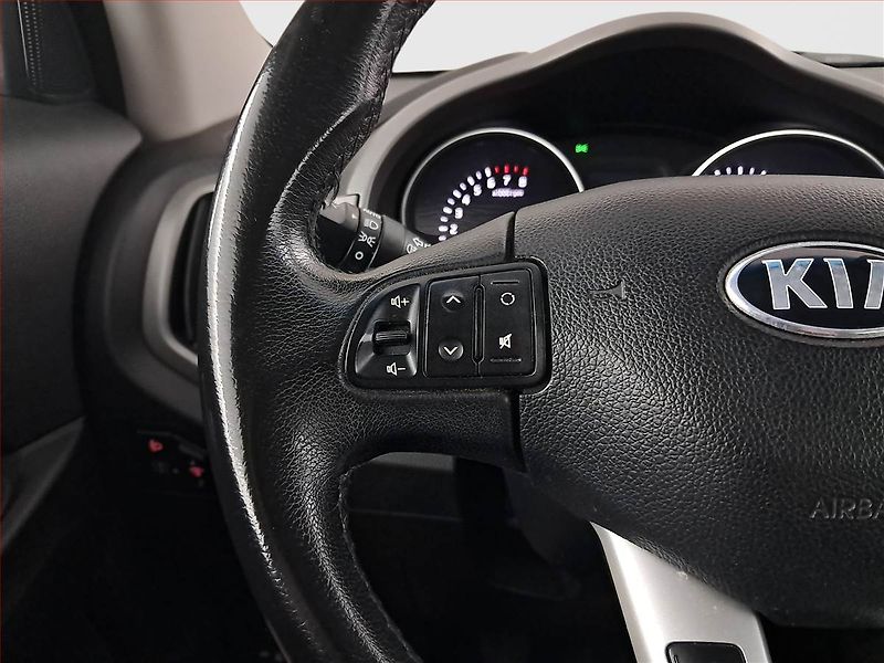 Kia Sportage (2014) 1.6 GDI, Kůže, Navi, Tempomat - fotka 17 z 19