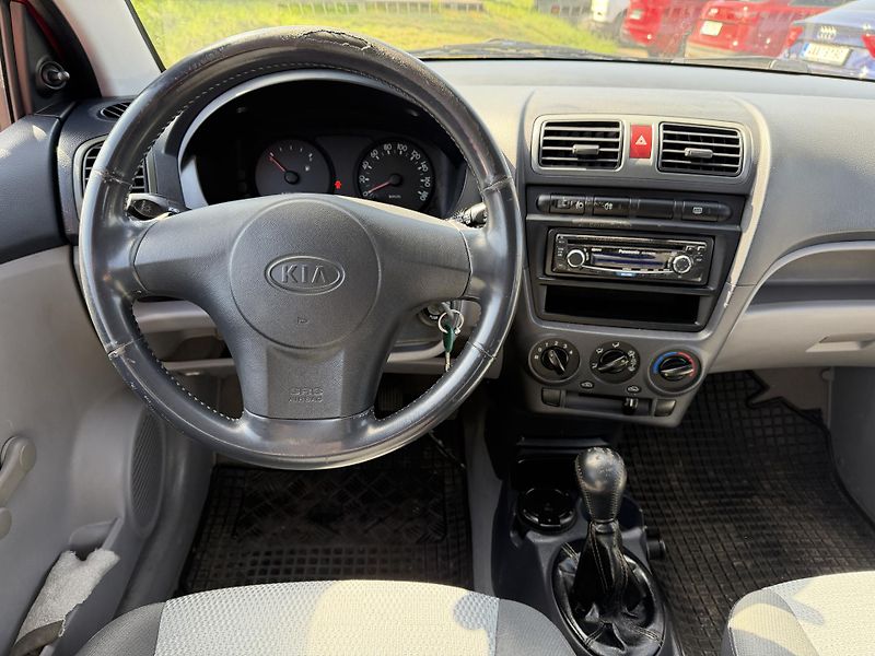 Kia Picanto 1.0i  LX - fotka 12 z 22