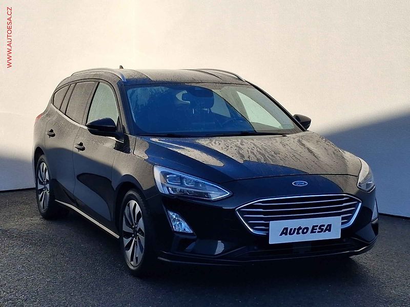 Ford Focus (2019) 1.5 TDCi, Titanium, LED - fotografie inzerátu
