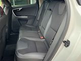 Volvo XC60 (2012) 2.5d 4x4, AT, klima - náhled 10
