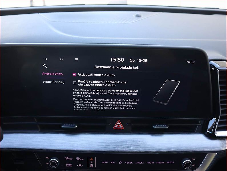 Kia Sportage (2022) 1.6 T-GDI MHEV - fotka 18 z 23