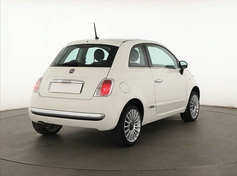 Fiat 500 (2015) 1.3 MultiJet, Pan. střecha - fotka 5 z 12