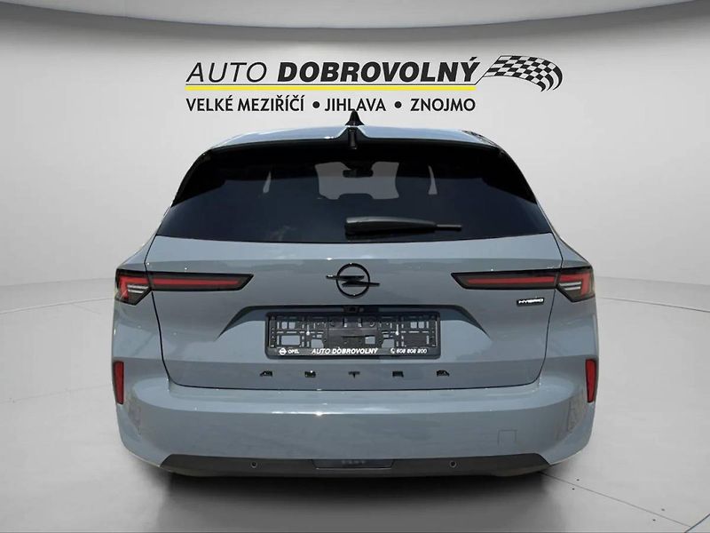 Opel Astra (2026) Edition ST Hybrid 1.2 TURBO (1 - fotka 6 z 23