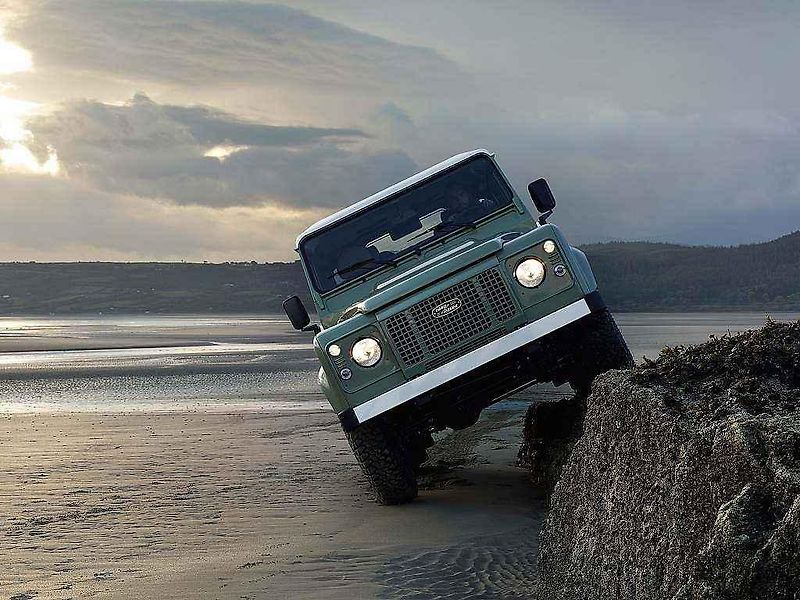 Land Rover Defender Adventure.