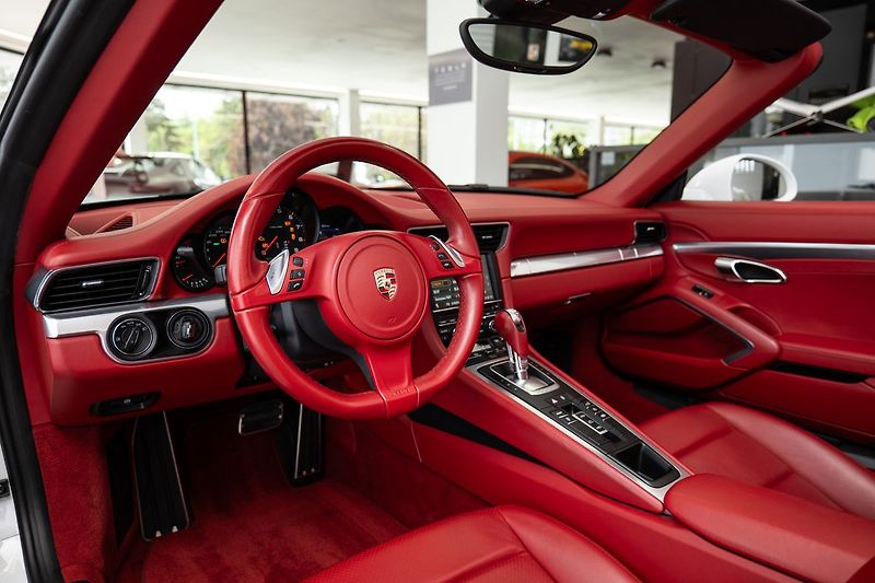 Porsche 911 (991) Carrera Cabriolet - fotka 5 z 23