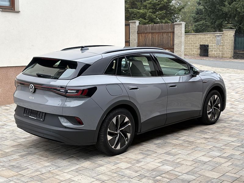 Volkswagen ID.4 (2023) PRO 77kwh, SOH 90%, 2023 - fotka 3 z 11