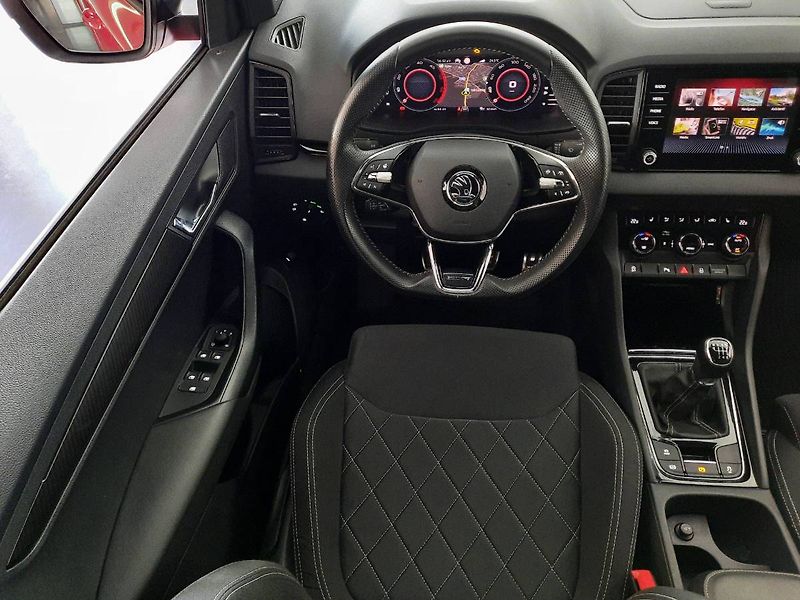 Škoda Karoq (2021) Sportline 2.0 TDI (110kW/150k) - fotka 11 z 26