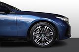 BMW Řada 5 550e xDrive Touring - náhled 7
