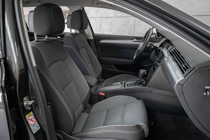 Volkswagen Passat 1.5 TSI DSG*BUSINESS*DPH*ČR 1M - fotka 11 z 40