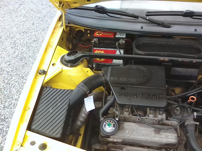 Škoda Felicia (2000) 1.3i / 40KW, jede super - fotka 39 z 42