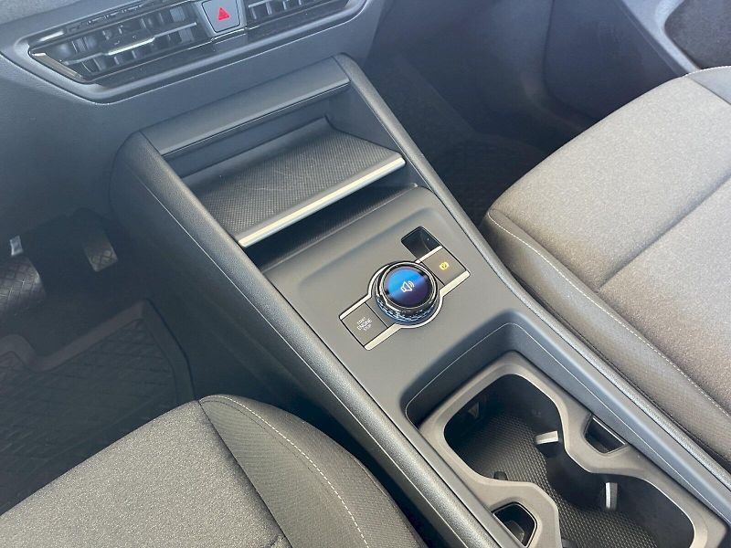 Volkswagen Tiguan (2024) 1.5 eTSI 96 kW DSG mHEV - fotka 12 z 32