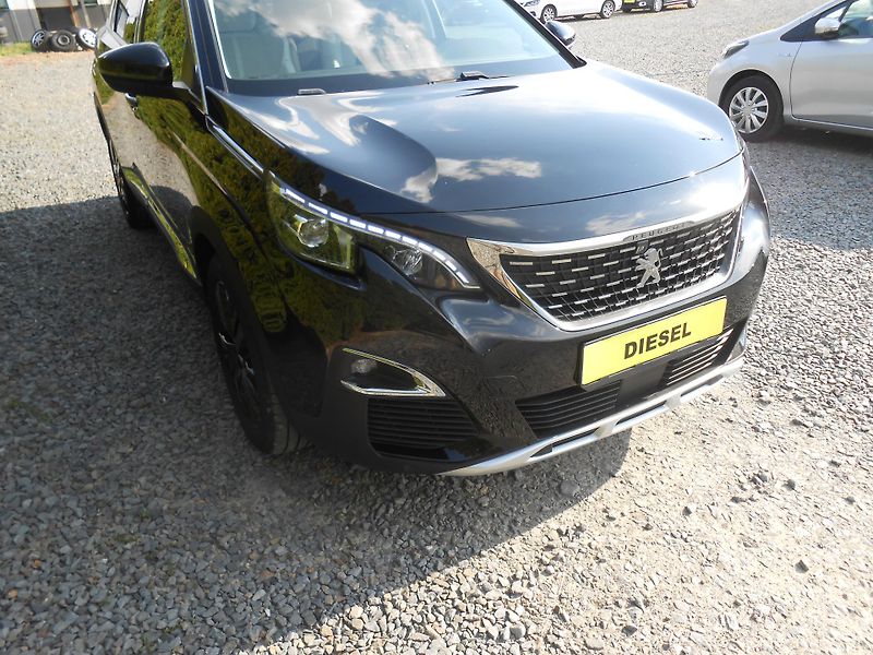 Peugeot 5008 Allure, Kůže,7míst - fotka 6 z 42