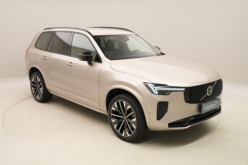 Volvo XC90 (2026) B5 AWD AUT DARK PLUS 7míst - fotka 16 z 67