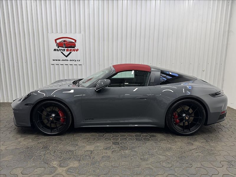 Porsche 911 Targa 4 GTS - fotka 2 z 6