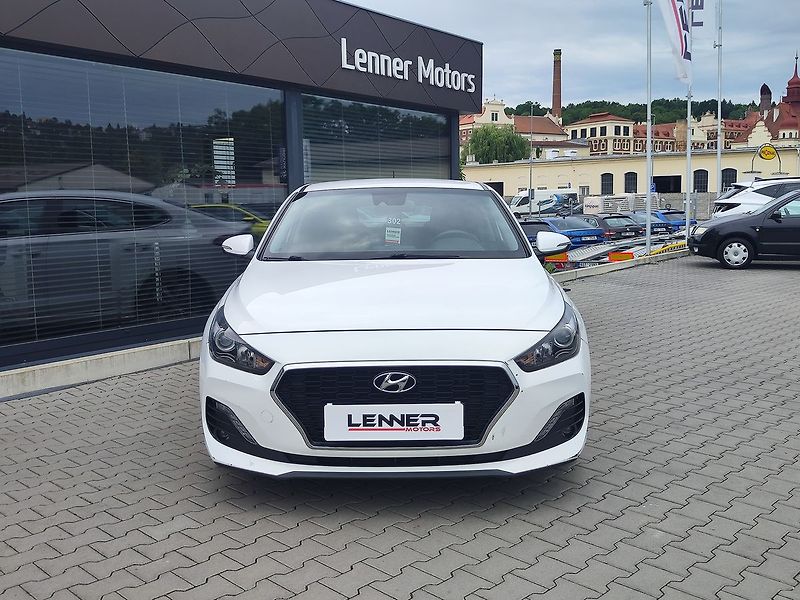 Hyundai i30 1.0 T-GDI/88kW Komfort - fotka 2 z 29