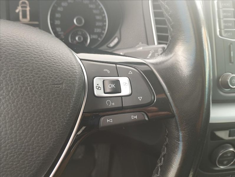 Volkswagen Sharan 2,0 TDi 110KW - fotka 17 z 21