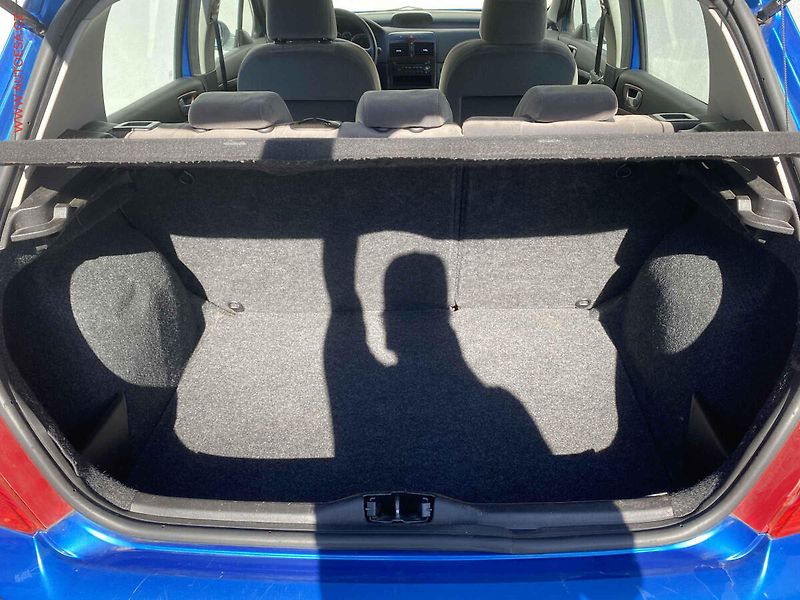 Peugeot 307 (2004) 2.0HDi, AC, STK4/28 - fotka 7 z 14