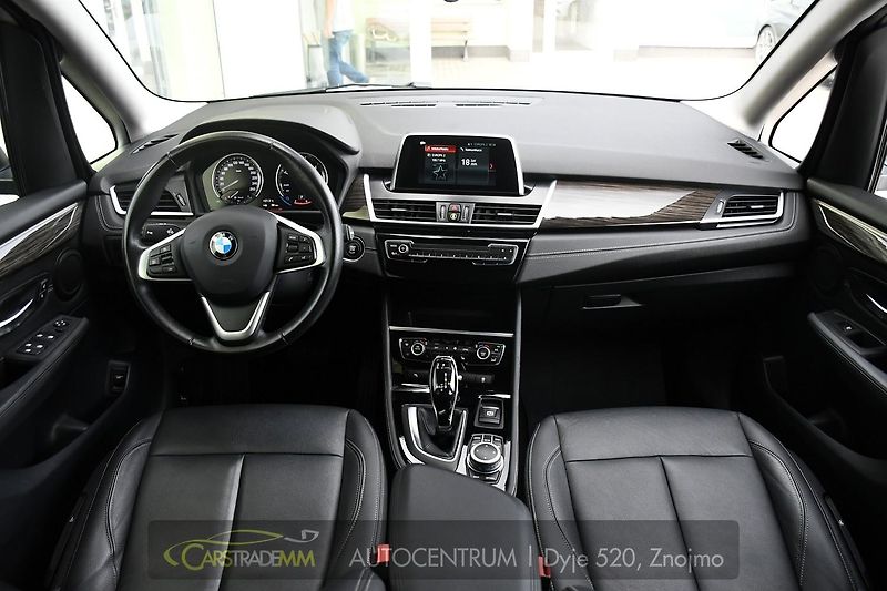 BMW Řada 2 216d GRAN TOURER ČR 1.MAJ 7MÍS - fotka 21 z 53