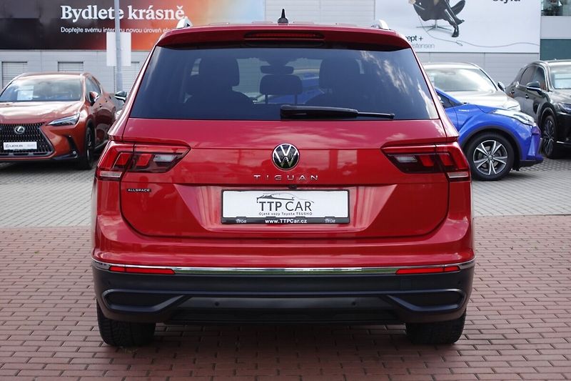 Volkswagen Tiguan 1.5 TSI EVO 110 kW Life - fotka 5 z 32