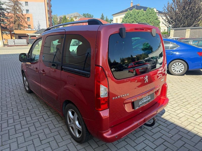 Peugeot Partner (2011) Tepee 1.6 16V - fotka 2 z 14