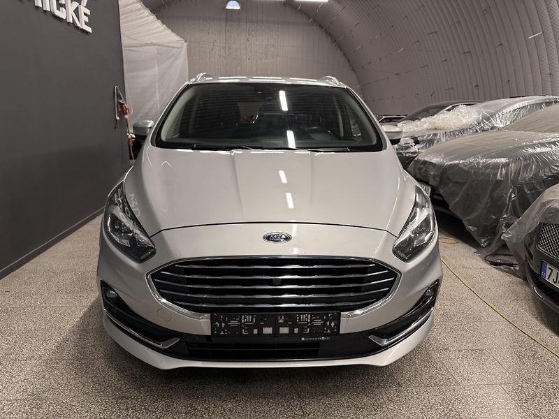 Ford S-MAX (2023) 2.5 Hybrid,REZERVOVÁNO - fotka 8 z 46