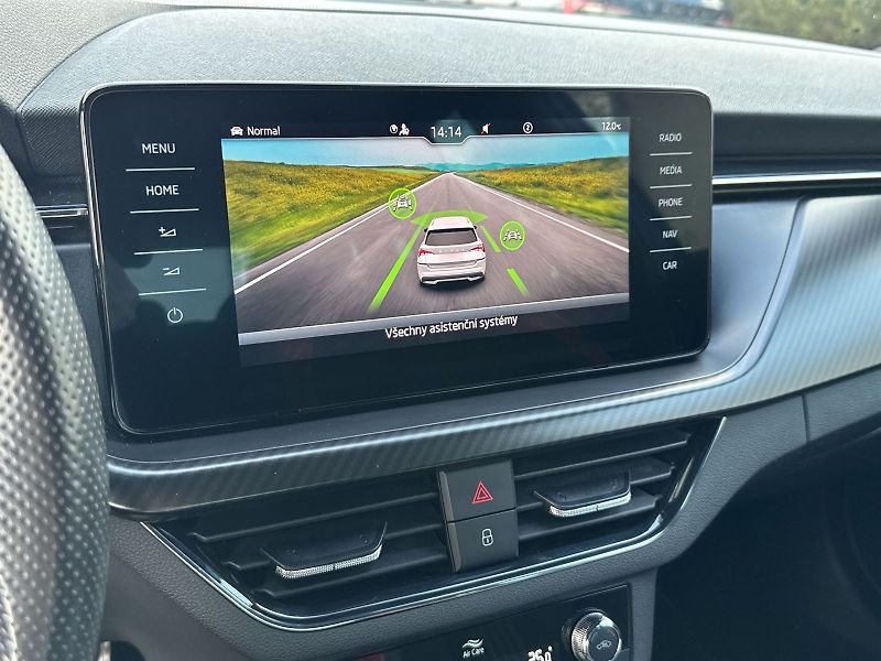 Škoda Kamiq (2021) 1.0 TSI DSG Monte Carlo - fotka 18 z 34