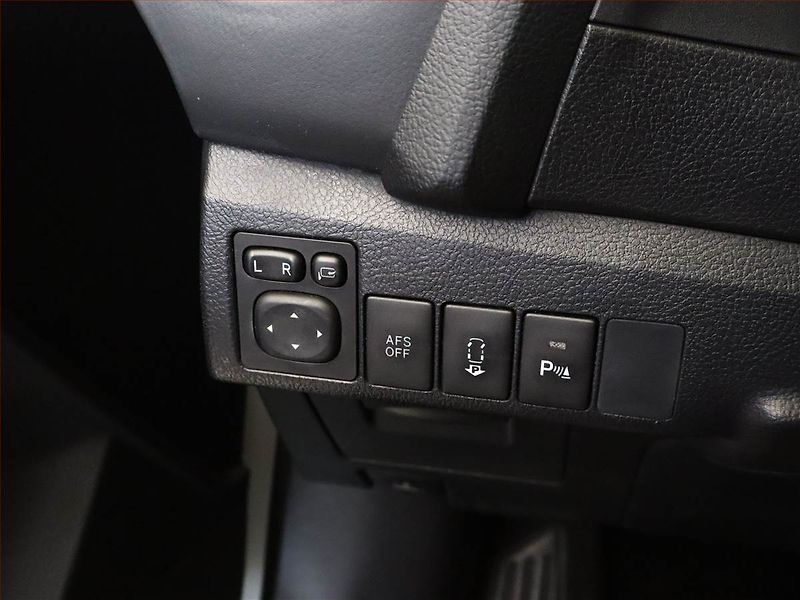 Toyota Auris (2013) Hybrid, Automat, Serv.kniha - fotka 19 z 21