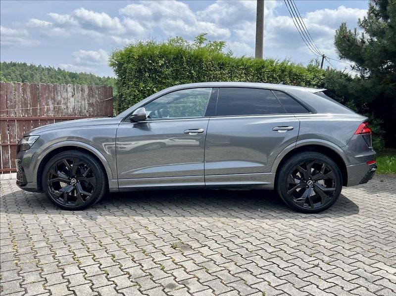 Audi RS Q8 4,0 TFSi QUATTRO MATRIX záruka - fotka 2 z 46