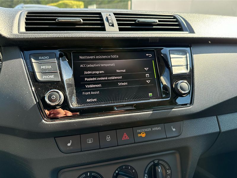 Škoda Fabia III FL Combi Ambition 1.0 TSI - fotka 15 z 19