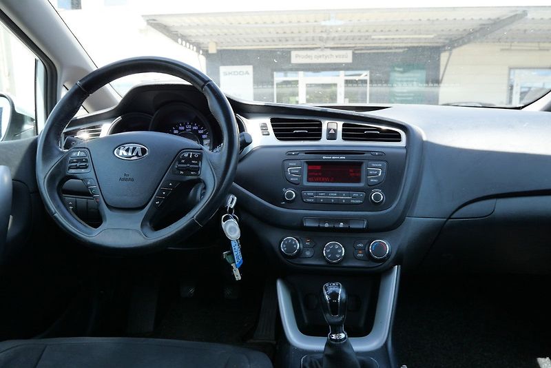 Kia Ceed - fotka 6 z 6
